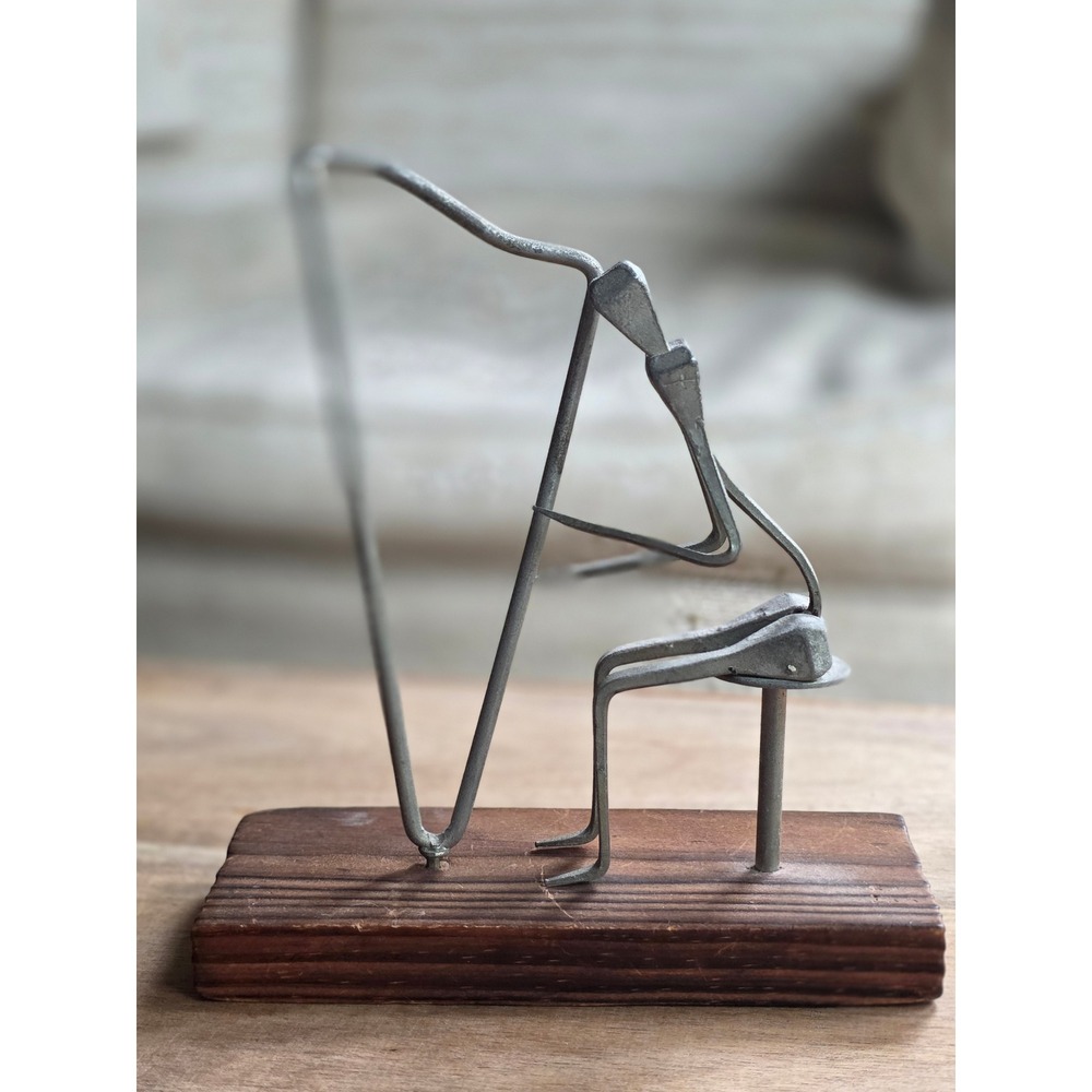 Mid Century Brutalist Metal Nail Art Sculpture Seated Harp Player - Picture 7 of 16